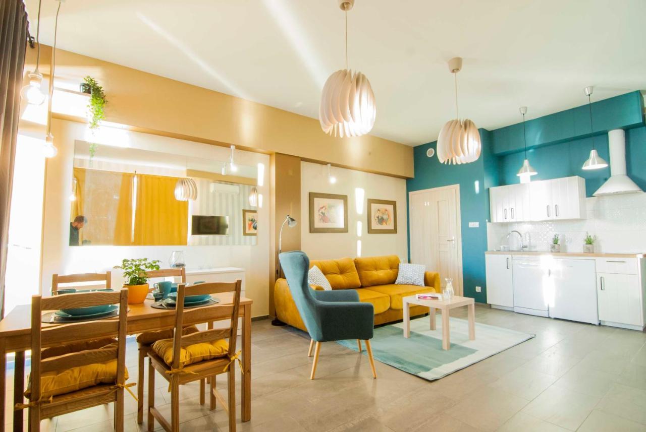 Na Klifie Cafe Apartament ウストロニエ・モルスキエ エクステリア 写真